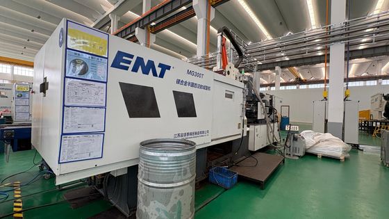 Un buen precio. 150 Mm Ejector Stroke Magnesium Alloy Die Casting Machine with 5000 KN Clamping Force and 380V/50Hz Power Supply en línea