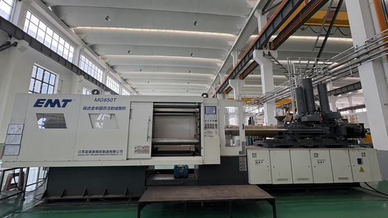 Un buen precio. Máquina de fundición a presión para la industria de fundición de aleación de magnesio MG-650T en línea