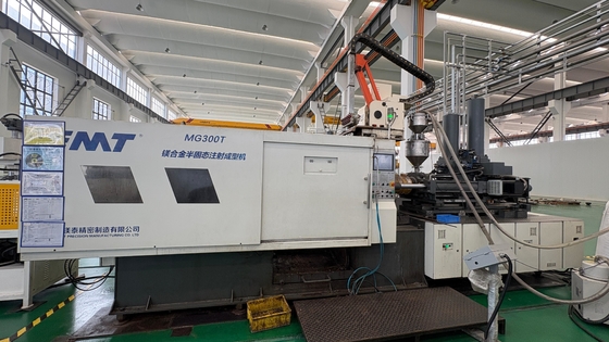 Un buen precio. Jiangsu EMT S MG-300 Máquina de moldeo de aleación de magnesio soluciones de producción para electrónica 3C y vehículos de nueva energía en línea