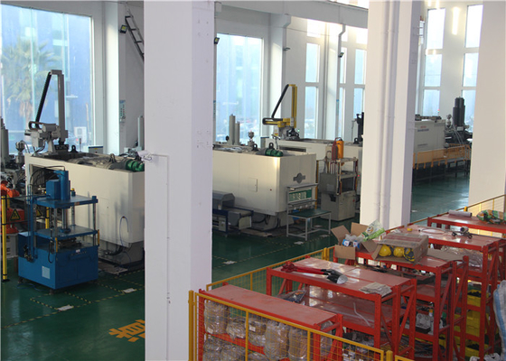 Un buen precio. Quick TS16949 Injection Molding Equipment Three-Phase Thixomolding Process en línea